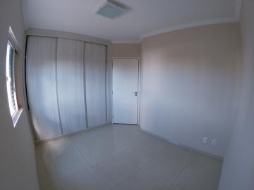 Alugar Apartamento / Padrão em São José do Rio Preto R$ 1.200,00 - Foto 14