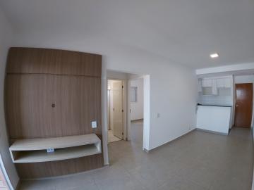 Alugar Apartamento / Padrão em São José do Rio Preto R$ 1.200,00 - Foto 3