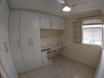 Alugar Apartamento / Padrão em São José do Rio Preto R$ 800,00 - Foto 6