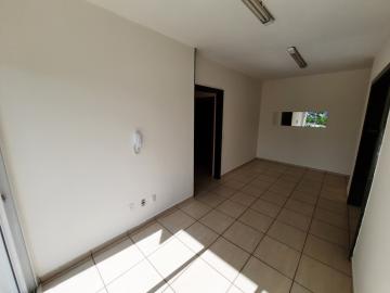 Alugar Apartamento / Padrão em São José do Rio Preto R$ 1.200,00 - Foto 2