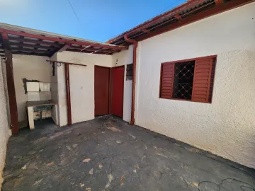 Alugar Casa / Padrão em São José do Rio Preto. apenas R$ 600,00