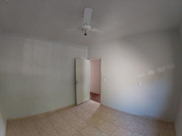 Alugar Casa / Padrão em São José do Rio Preto R$ 850,00 - Foto 11