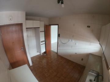 Alugar Apartamento / Padrão em São José do Rio Preto R$ 900,00 - Foto 4