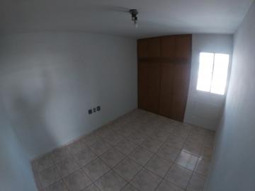 Alugar Apartamento / Padrão em São José do Rio Preto R$ 900,00 - Foto 13