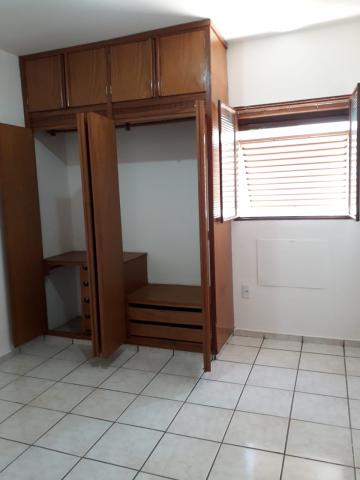 Comprar Apartamento / Padrão em São José do Rio Preto R$ 240.000,00 - Foto 5