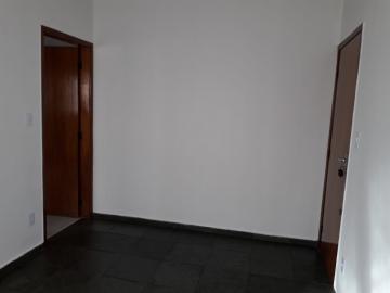 Comprar Apartamento / Padrão em São José do Rio Preto R$ 240.000,00 - Foto 2