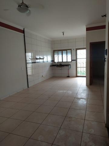 Alugar Casa / Padrão em São José do Rio Preto R$ 1.000,00 - Foto 9