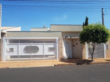 Comprar Casa / Padrão em Potirendaba R$ 620.000,00 - Foto 2