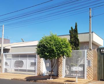 Comprar Casa / Padrão em Potirendaba R$ 620.000,00 - Foto 1