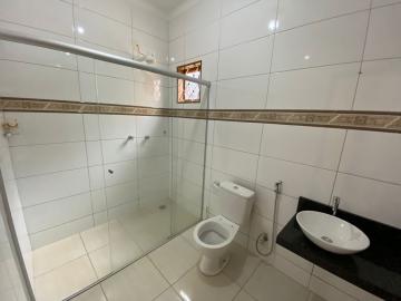 Alugar Casa / Padrão em São José do Rio Preto R$ 2.500,00 - Foto 13