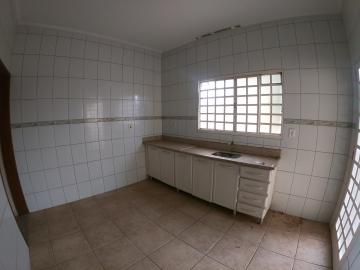 Alugar Casa / Padrão em São José do Rio Preto apenas R$ 800,00 - Foto 6