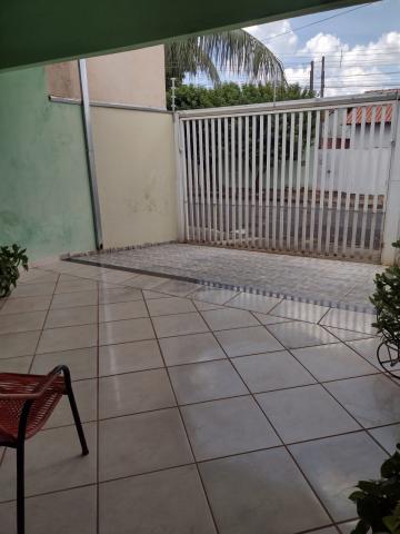 Alugar Casa / Padrão em São José do Rio Preto. apenas R$ 230.000,00