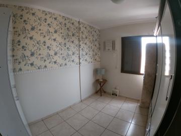 Alugar Apartamento / Padrão em São José do Rio Preto R$ 1.400,00 - Foto 6