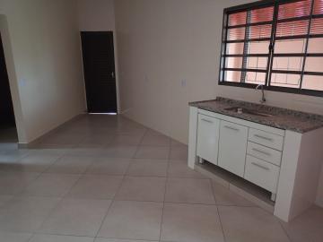 Alugar Casa / Padrão em São José do Rio Preto R$ 1.500,00 - Foto 6