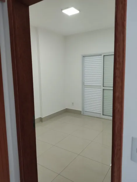 Alugar Apartamento / Padrão em São José do Rio Preto R$ 2.000,00 - Foto 9