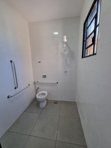 Alugar Comercial / Salão em São José do Rio Preto R$ 3.800,00 - Foto 9