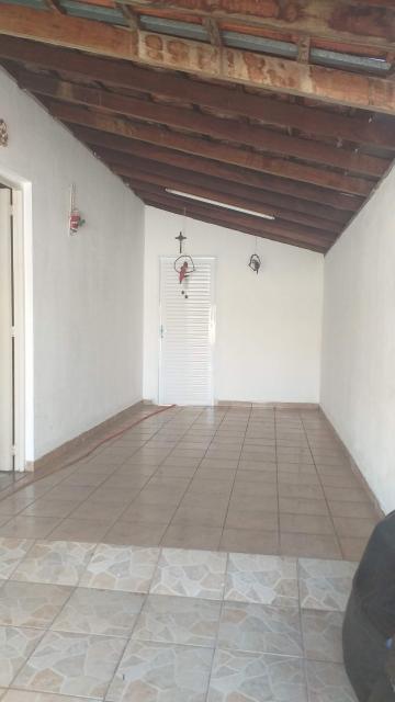 Comprar Casa / Padrão em São José do Rio Preto R$ 240.000,00 - Foto 4