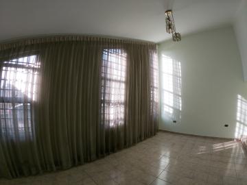 Alugar Casa / Padrão em São José do Rio Preto R$ 2.600,00 - Foto 4