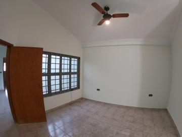 Alugar Casa / Padrão em São José do Rio Preto R$ 2.600,00 - Foto 7