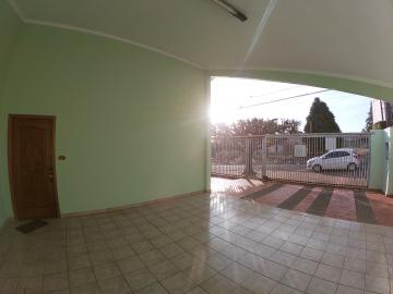 Alugar Casa / Padrão em São José do Rio Preto R$ 2.600,00 - Foto 2