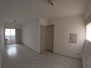 Alugar Apartamento / Padrão em São José do Rio Preto R$ 900,00 - Foto 3