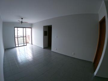 Alugar Apartamento / Padrão em São José do Rio Preto. apenas R$ 1.250,00