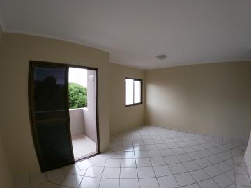 Alugar Apartamento / Padrão em São José do Rio Preto R$ 1.300,00 - Foto 1