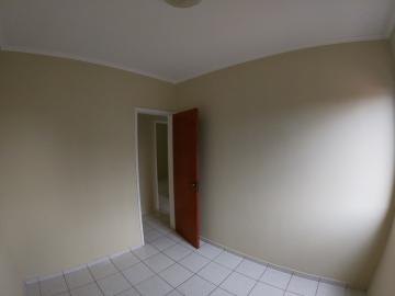 Alugar Apartamento / Padrão em São José do Rio Preto R$ 1.300,00 - Foto 9