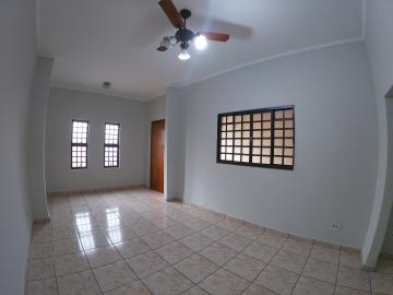 Alugar Casa / Padrão em São José do Rio Preto R$ 2.600,00 - Foto 5