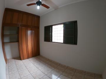 Alugar Casa / Padrão em São José do Rio Preto R$ 2.600,00 - Foto 16