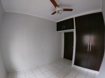 Alugar Apartamento / Padrão em São José do Rio Preto R$ 800,00 - Foto 10