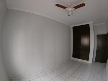 Alugar Apartamento / Padrão em São José do Rio Preto R$ 800,00 - Foto 13