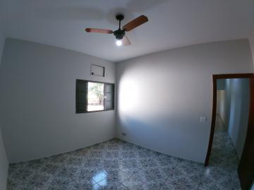 Alugar Casa / Padrão em São José do Rio Preto R$ 900,00 - Foto 13