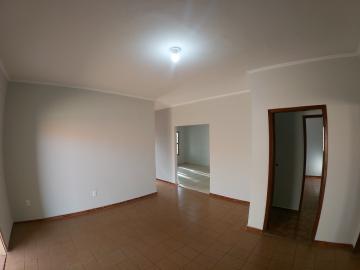 Alugar Casa / Padrão em São José do Rio Preto R$ 2.000,00 - Foto 9