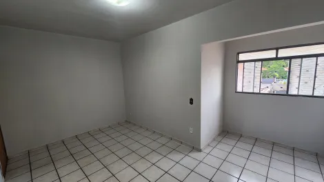 Alugar Apartamento / Padrão em São José do Rio Preto. apenas R$ 700,00