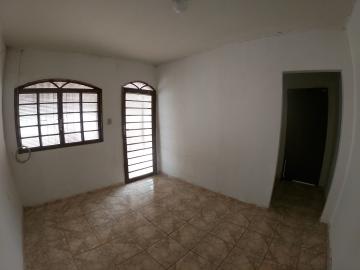 Alugar Casa / Padrão em São José do Rio Preto apenas R$ 800,00 - Foto 2