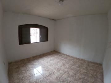 Alugar Casa / Padrão em São José do Rio Preto R$ 800,00 - Foto 8