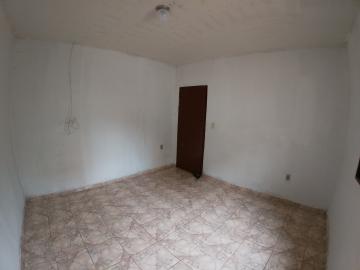 Alugar Casa / Padrão em São José do Rio Preto R$ 800,00 - Foto 10