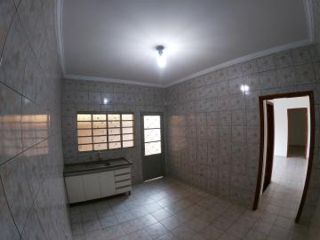 Alugar Casa / Padrão em São José do Rio Preto R$ 800,00 - Foto 9