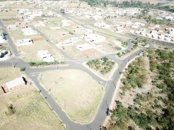 Terreno / Padrão em Bady Bassitt 