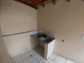 Alugar Casa / Padrão em São José do Rio Preto R$ 1.000,00 - Foto 15