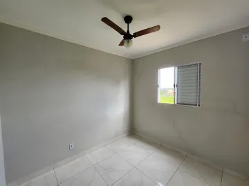 Alugar Apartamento / Padrão em São José do Rio Preto R$ 700,00 - Foto 7