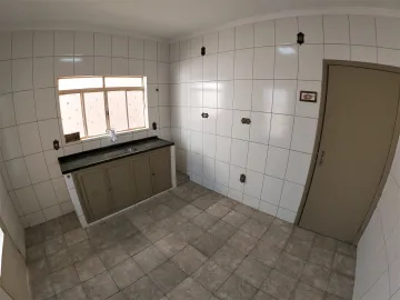 Alugar Casa / Padrão em São José do Rio Preto R$ 1.200,00 - Foto 5