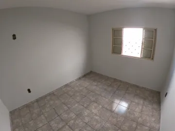 Alugar Casa / Padrão em São José do Rio Preto R$ 1.200,00 - Foto 6