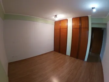 Alugar Apartamento / Padrão em São José do Rio Preto R$ 1.200,00 - Foto 2