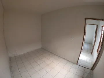 Alugar Casa / Padrão em São José do Rio Preto R$ 750,00 - Foto 5