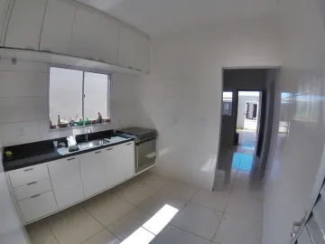 Alugar Casa / Padrão em São José do Rio Preto R$ 1.139,00 - Foto 6