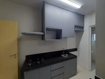 Alugar Apartamento / Padrão em São José do Rio Preto R$ 1.700,00 - Foto 4