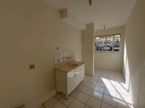 Alugar Apartamento / Padrão em São José do Rio Preto R$ 750,00 - Foto 3