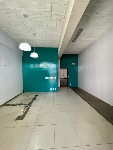 Alugar Comercial / Salão em Catanduva R$ 8.500,00 - Foto 5